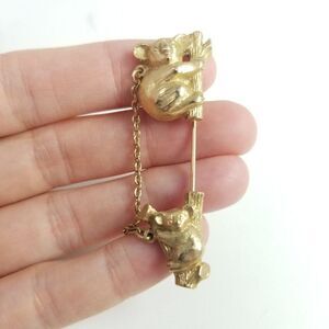 Vintage Avon Mama and Baby Koala Bear Stick Pin Brooch, Gold Tone, Estate